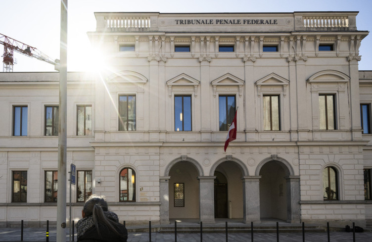 Peine d'emprisonnement de 4 ans et demi pour un ex-cadre des CFF