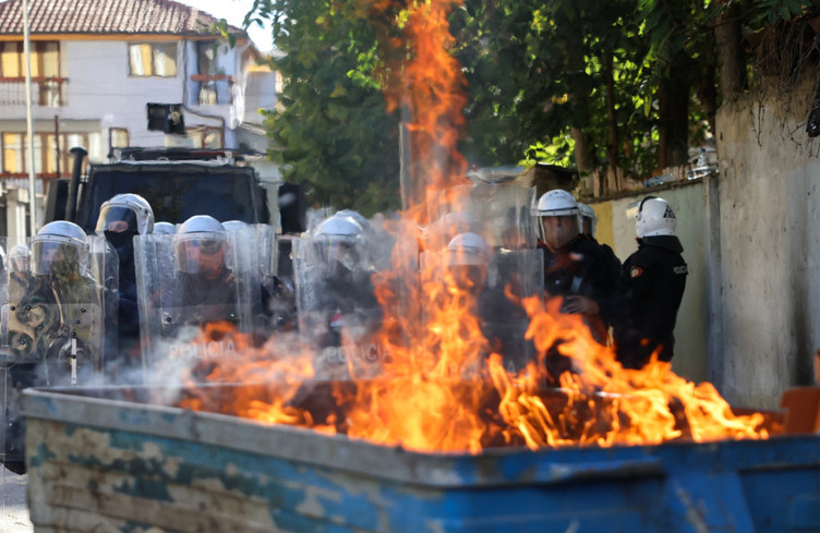 Tensions lors d'une nouvelle manifestation en Albanie