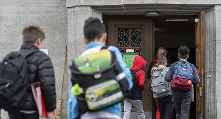 Rentrée scolaire : de la gestion de crise aux projets d’avenir