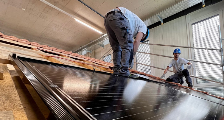 Doubler le nombre d'installateurs de panneaux solaire en trois ans