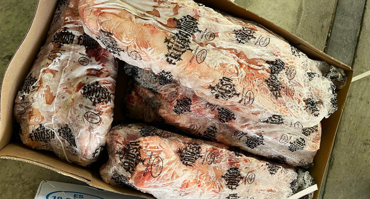 Pincé à Rocourt avec 2,3 tonnes de travers de porc d’Espagne