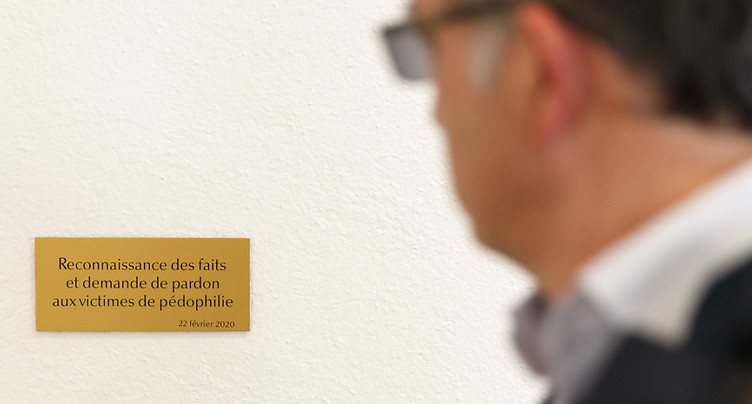 Une plaque pour ne pas oublier les abus sexuels des prêtres