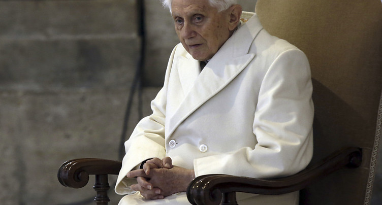 L'ancien pape Benoît XVI accusé d'inaction dans 4 cas de pédophilie
