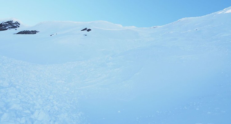 Skieur de randonnée tué dans une avalanche en Valais