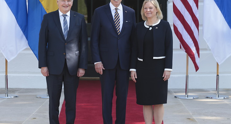 Biden: la Suède et la Finlande remplissent « tous les critères »