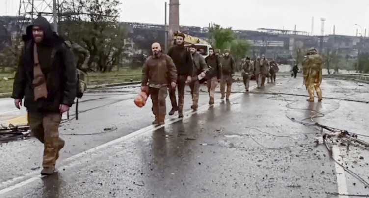 Ukraine: les défenseurs d'Azovstal ont reçu l'ordre de Kiev d'arrêter de combattre