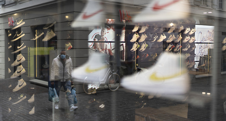 Nike suspend ses ventes dans des magasins partenaires en Russie