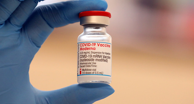 Moderna demande une autorisation pour un vaccin contre Omicron