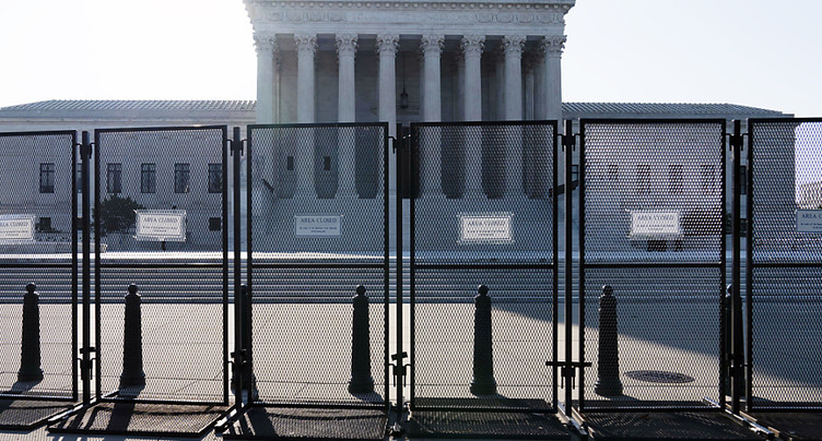 La Cour suprême révoque le droit à l'avortement