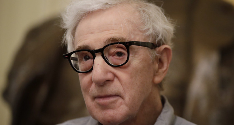 Tombé en disgrâce, Woody Allen n'écarte pas d'arrêter le cinéma