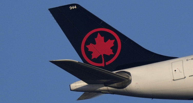 Air Canada prévoit d'importantes annulations de vols cet été