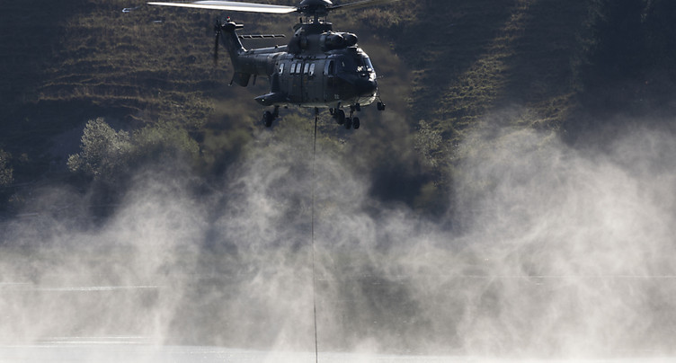 Les hélicoptères de l'armée à la rescousse des alpages fribourgeois