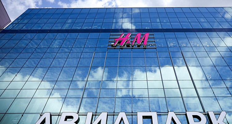 H&M plombé par son désengagement de Russie au 3e trimestre