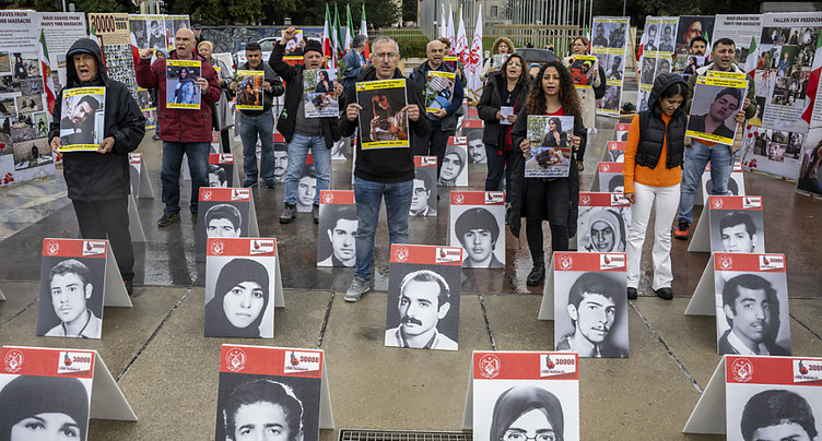 Dizaines de manifestants à Genève pour la fin du régime iranien