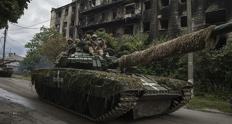 La contre-offensive ukrainienne gagne du terrain dans le Sud