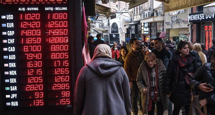 Turquie: l'inflation ralentit en novembre à 84,4% sur un an