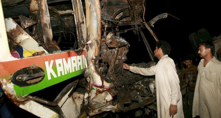Un accident de bus fait 40 morts dans le sud-ouest du Pakistan