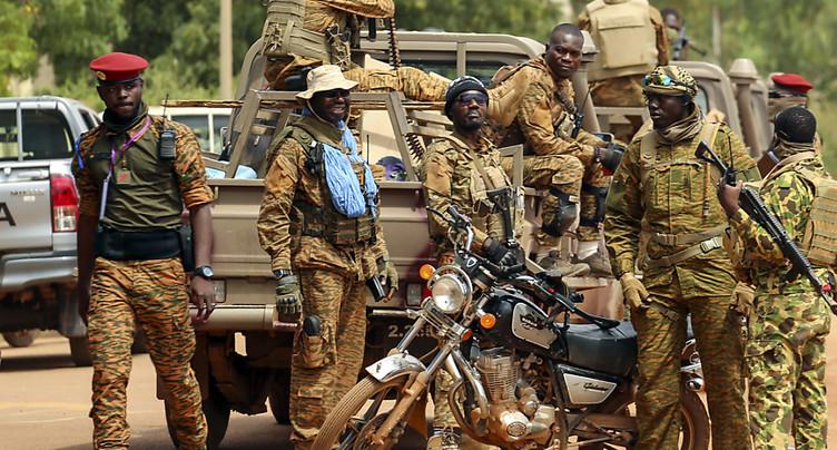 Le Burkina Faso propose de créer « une fédération » avec le Mali