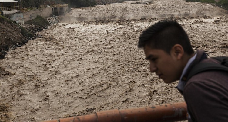 Des glissements de terrain font au moins 15 morts au Pérou