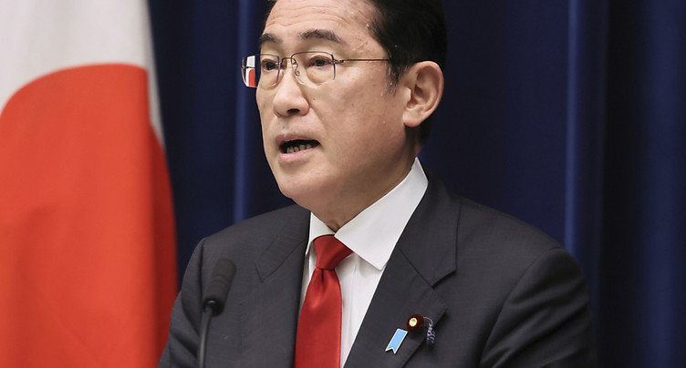 Le Premier ministre japonais à Boutcha, visite « historique »