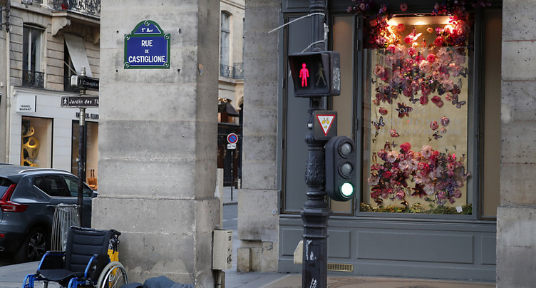 Avant les JO, la France veut transférer des sans-abri de Paris