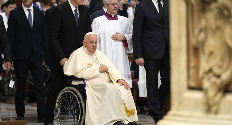 Le pape François à l'hôpital pour des examens de contrôle