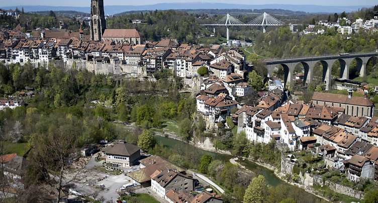La ville de Fribourg s'apprête à lever le pied dès lundi