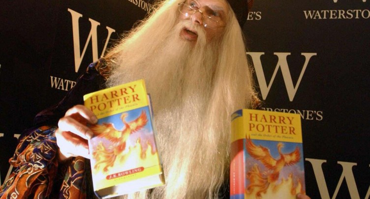 Michael Gambon, incarnant Dumbledore dans « Harry Potter », est mort