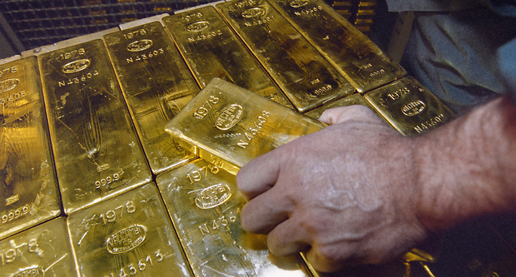 L'or bat son record historique à plus de 2100 dollars l'once