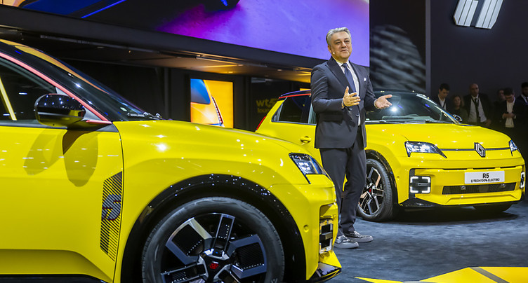 Renault présente sa R5 électrique, colorée et ambitieuse