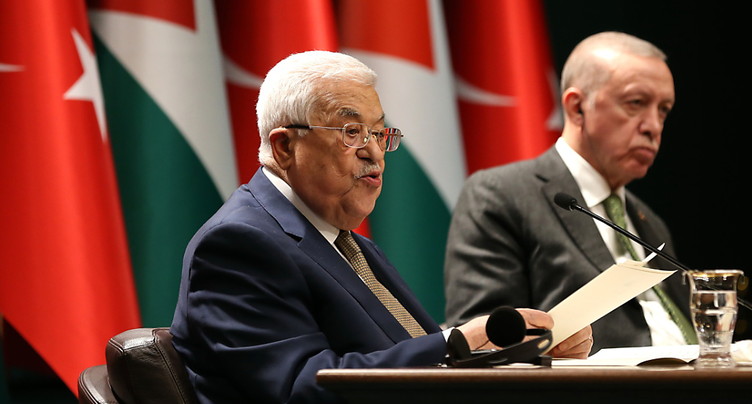 L'Autorité palestinienne approuve un nouveau gouvernement