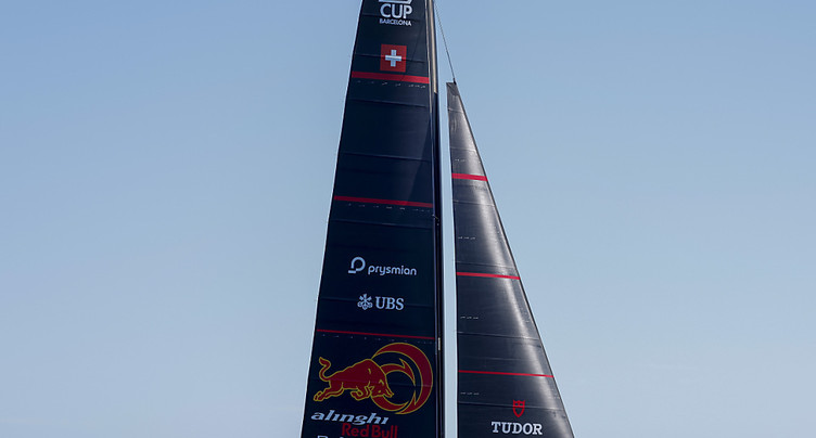 Une troisième défaite pour Alinghi en demi-finale