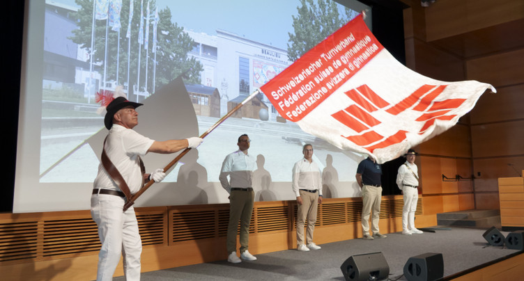La bannière de la FSG passe d'Aarau 2019 à Lausanne 2025