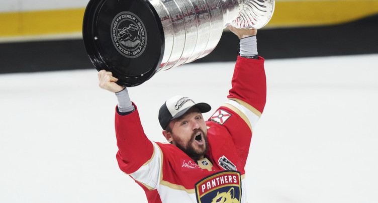 Florida remporte une deuxième Coupe Stanley d'affilée
