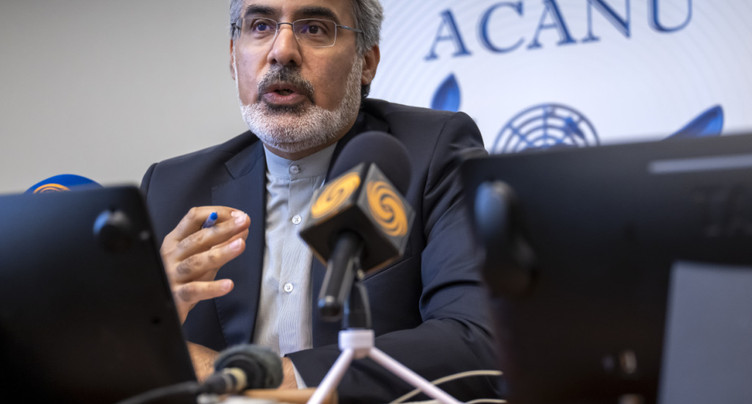 Téhéran promet de « répondre fermement » en cas d'attaque américaine