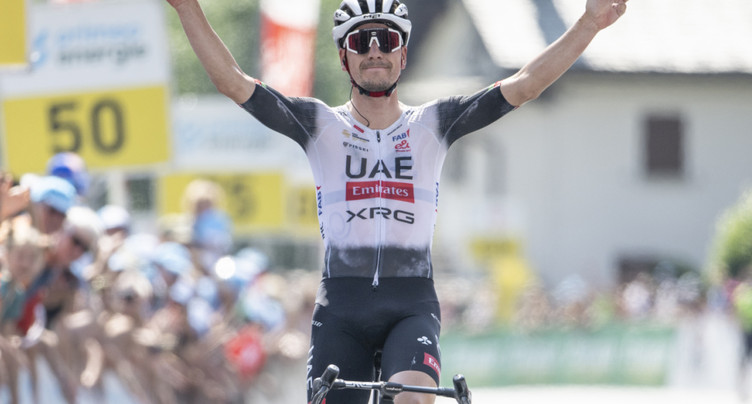 Joao Almeida remporte la 4e étape du Tour de Suisse en solitaire