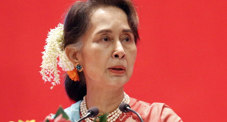 La Birmane Aung San Suu Kyi fête ses 80 ans coupée du monde
