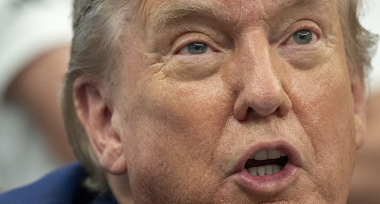 Trump repousse à nouveau l'échéance pour la vente de TikTok