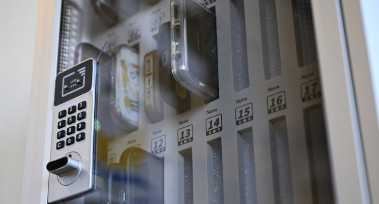 Important vol dans une banque fribourgeoise, deux arrestations