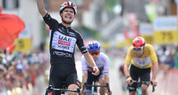 Almeida gagne la 7e étape et revient à 33'' de Vauquelin