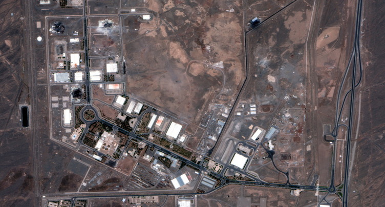Iran: Israël a frappé dimanche « des dizaines de cibles militaires »