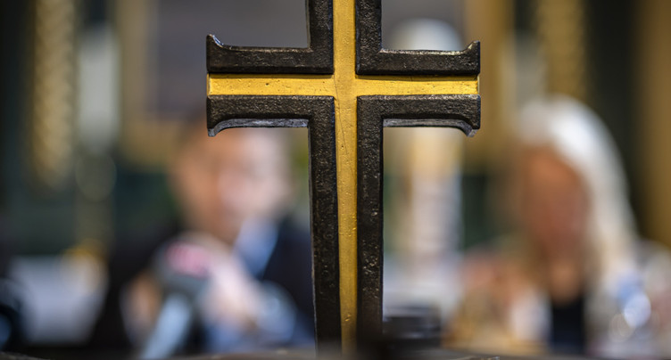 Le déclin de la foi et des pratiques religieuses se poursuit