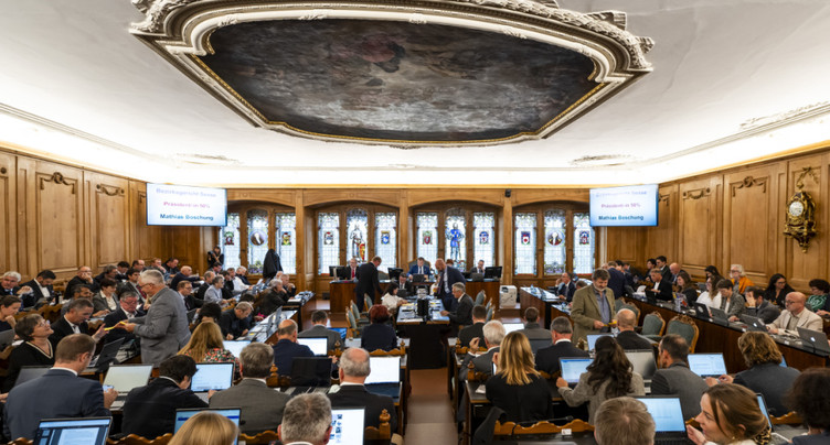 Les bourses d’études seront plus accessibles à Fribourg