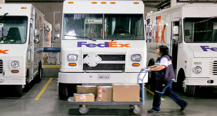 Fedex dépasse les attentes au 4e trimestre