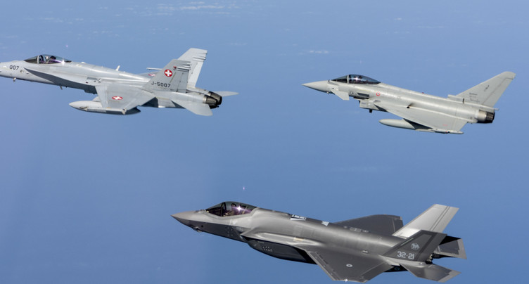 Affaires compensatoires: jusqu'à 800 millions de coûts pour le F-35