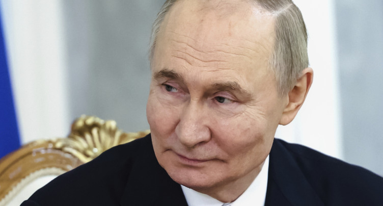 Poutine: les mémorandums de Kiev et Moscou « diamétralement opposés »