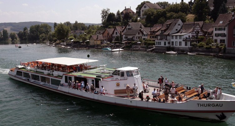 La canicule entrave la navigation sur le Rhin