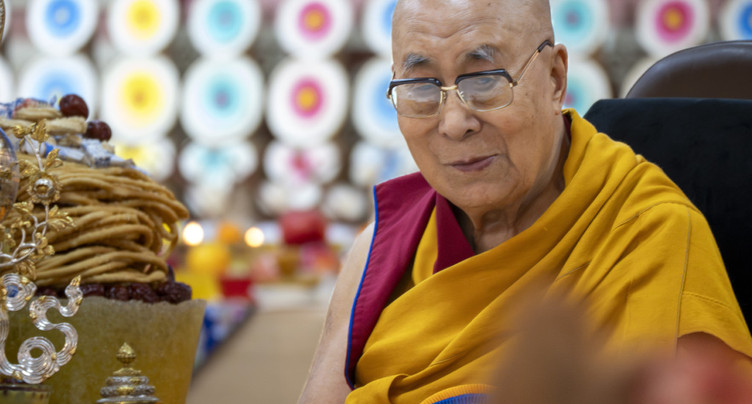 Le Dalaï Lama confirme qu'il aura un successeur après sa mort