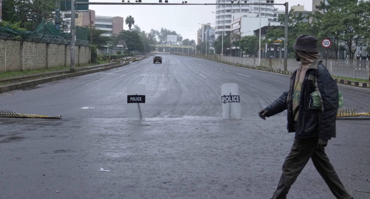 Au Kenya, tension et déploiement policier massif