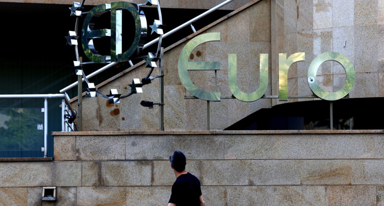 La Bulgarie adopte l'euro